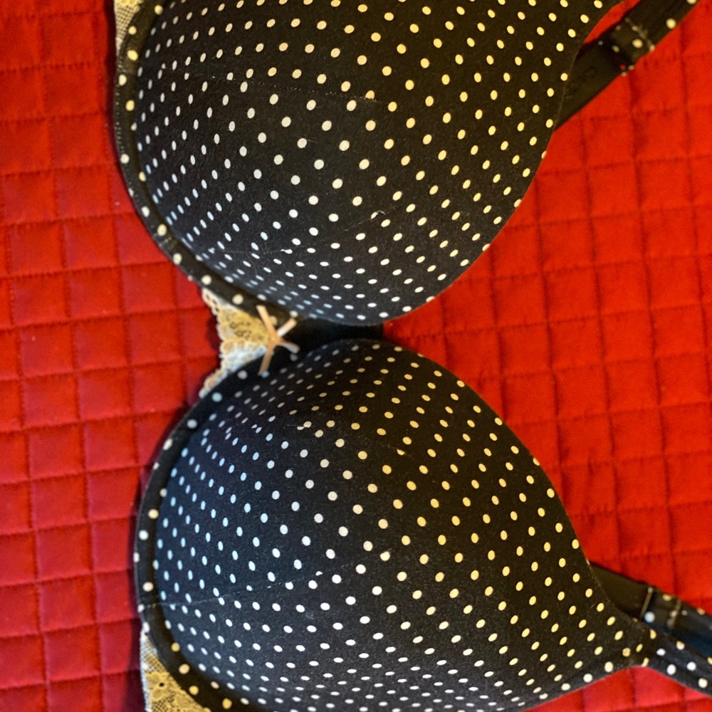 Cacique 44DDD Bra - Black w/White polka dots